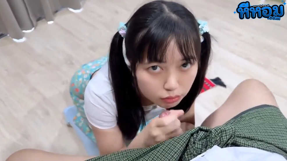 คลิปหลุด พาเธอมาเที่ยวกลับห้องได้ซอยหีเด